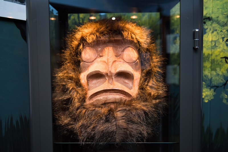 sasquatch museum cedar sasquatch mask